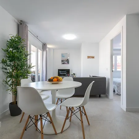 Acogedor Apartamento En El Centro De *